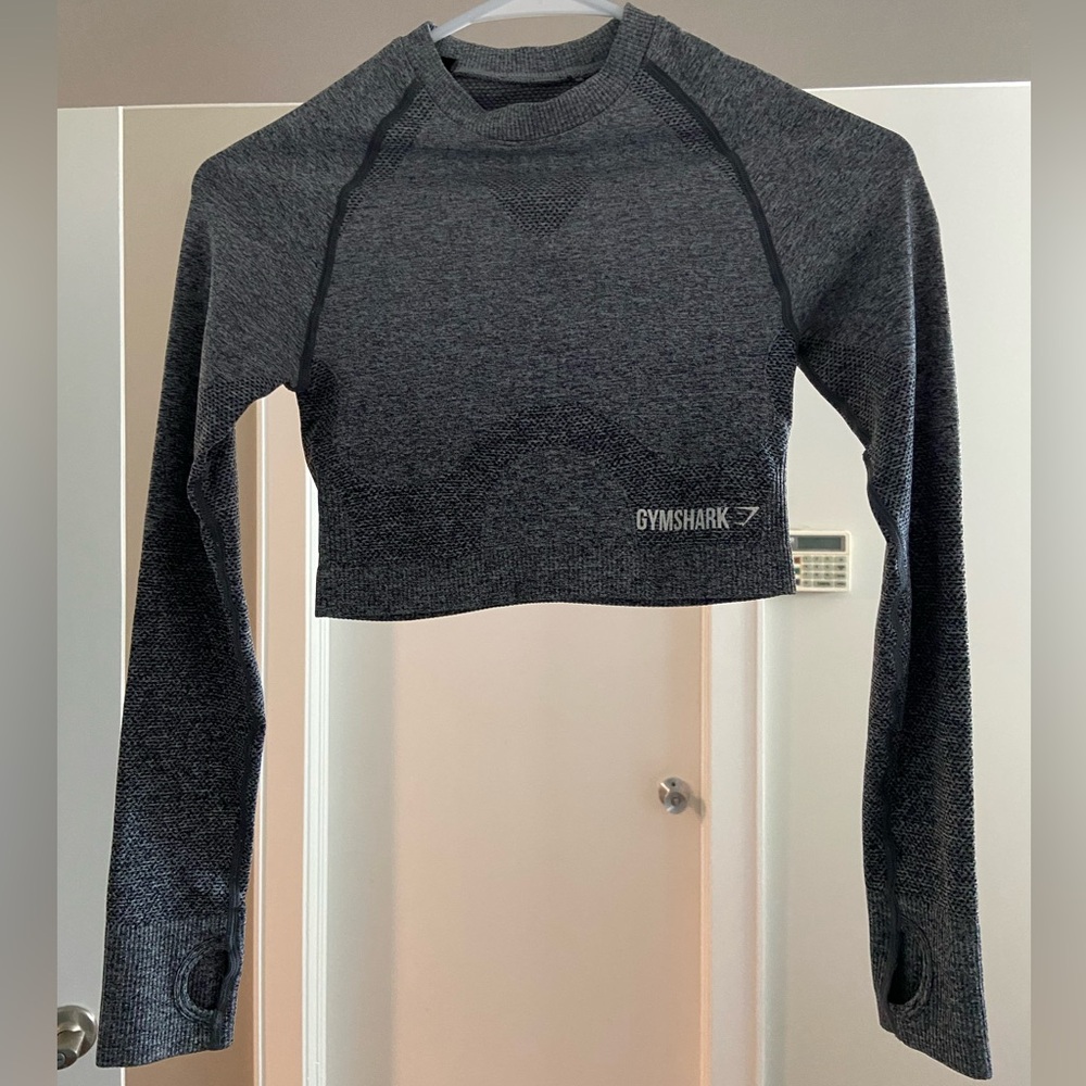 Gymshark women’s XS small long sleeve grey ombré seamless crop top like new